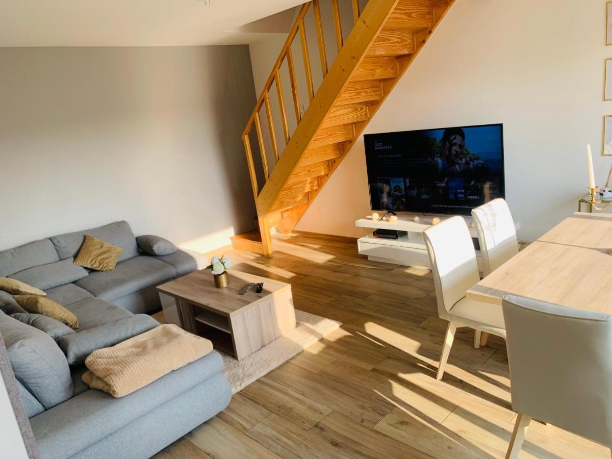 Loft Evasion , Parking Gratuit , 5 Min Auxerre Apartment Moneteau Exterior photo